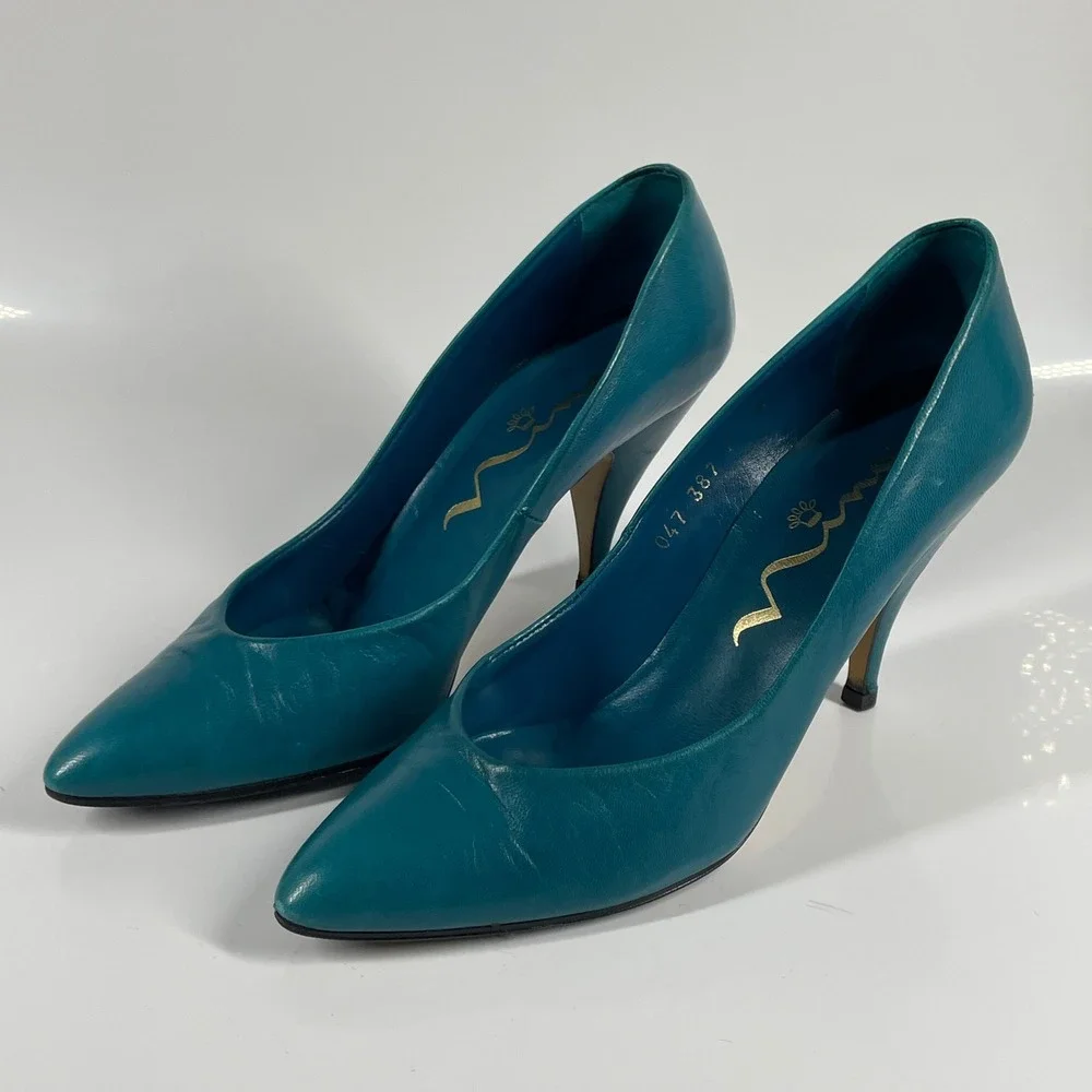 Vintage Nina Turquoise Blue Leather 80s High Heel Pumps Size 6-6.5 Halloween